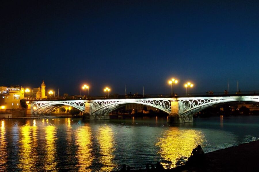 Enchanted Seville Walking Tour - Calle Aire and the city beneath your feet