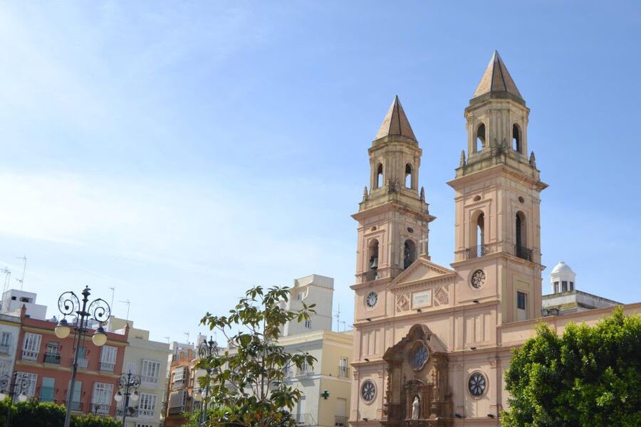 English Cádiz Tour: Walking Tour with Local Guide - Key points to know before you book