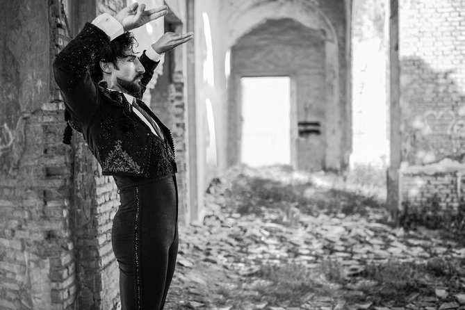 Flamenco Dance Masterclass - Palmas gives you the first feel for flamenco rhythm