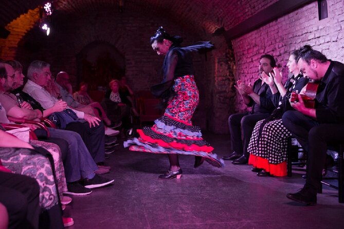 Flamenco Dreams Show in XII century Arabian Vault - The dancers and singers are the real focus