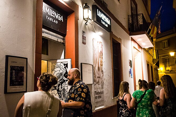 Flamenco Show in Seville - La milonga tablao - Tapas, drinks, and the rhythm of the evening