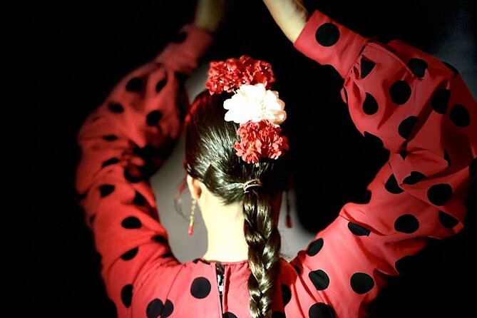 Flamenco show in the heart of Triana - What the performance may feel like