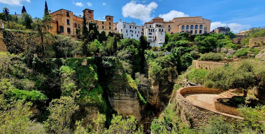 From Malaga: Ronda and Setenil Tour with Scenic Train - Why Ronda and Setenil work well together