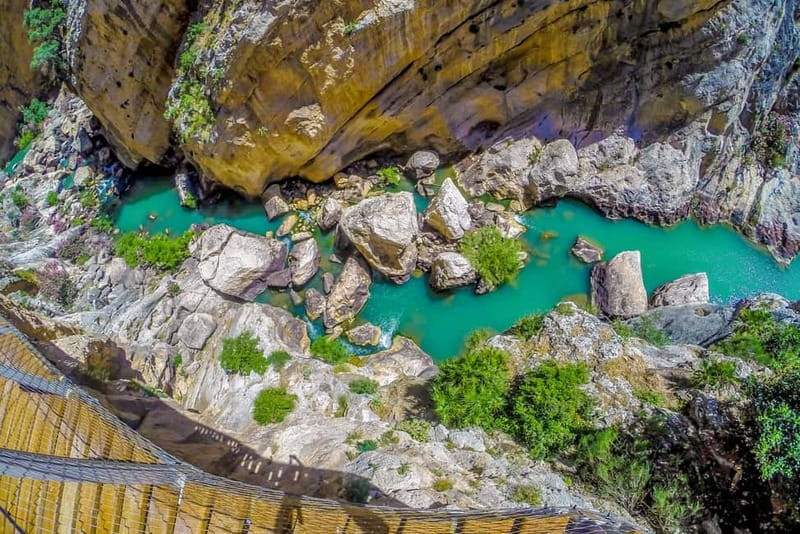From Seville: Caminito del Rey Hike Day Trip - The roadside stop at El Kiosko