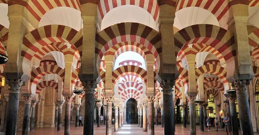 From Seville: Córdoba and Mosque Cathedral Full-Day Tour - Starting in Seville and settling into the ride