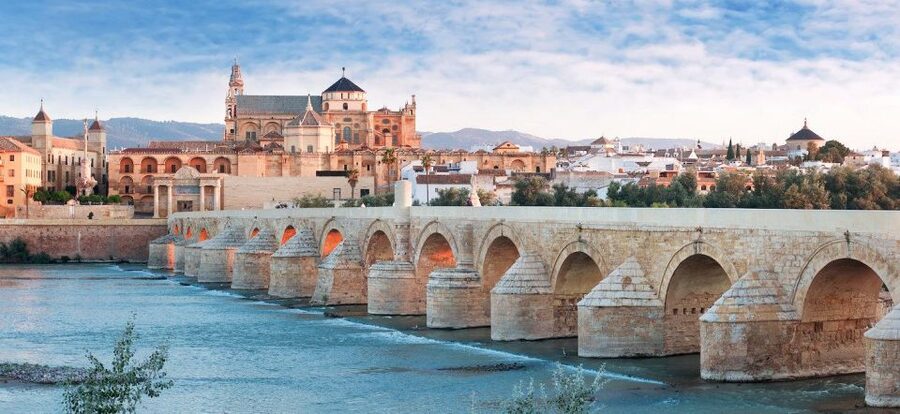From Seville: Cordoba Full-Day Tour with Tickets Included - The Córdoba Synagogue