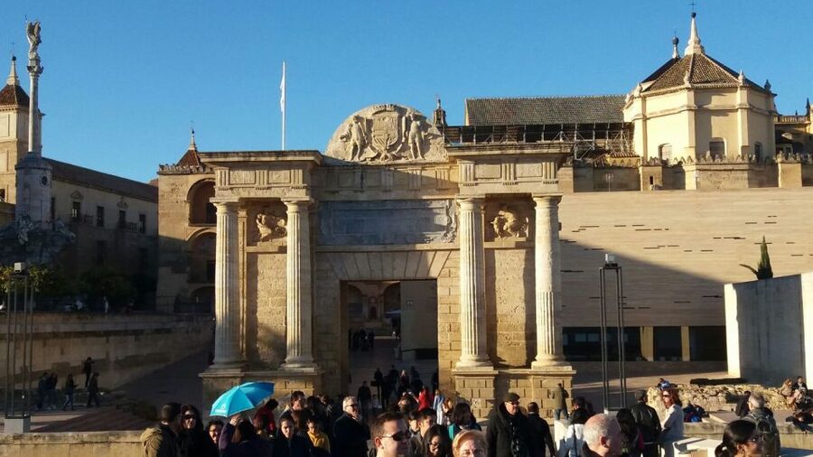 From Seville: Full-Day Essential Córdoba Tour - Key points to know before booking