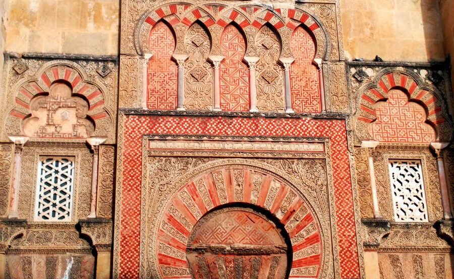 From Seville: Full-Day Essential Córdoba Tour - Comfort, walking, and practical planning