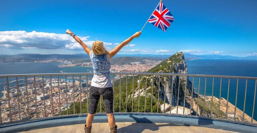 From Seville: Gibraltar Sightseeing Tour - Crossing the Gibraltar border