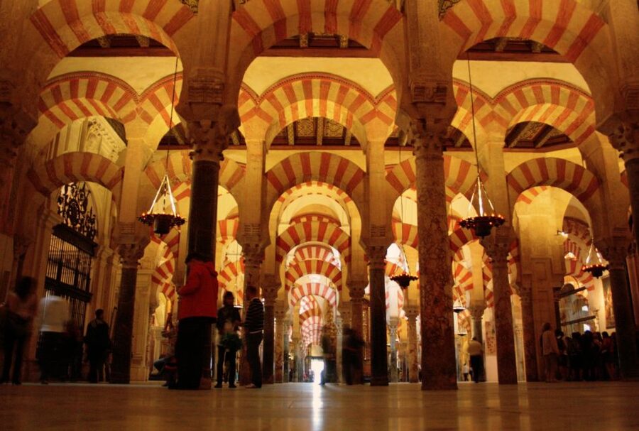 From Seville: Private or Group Full-Day Cordoba Tour - Shared group or private tour?