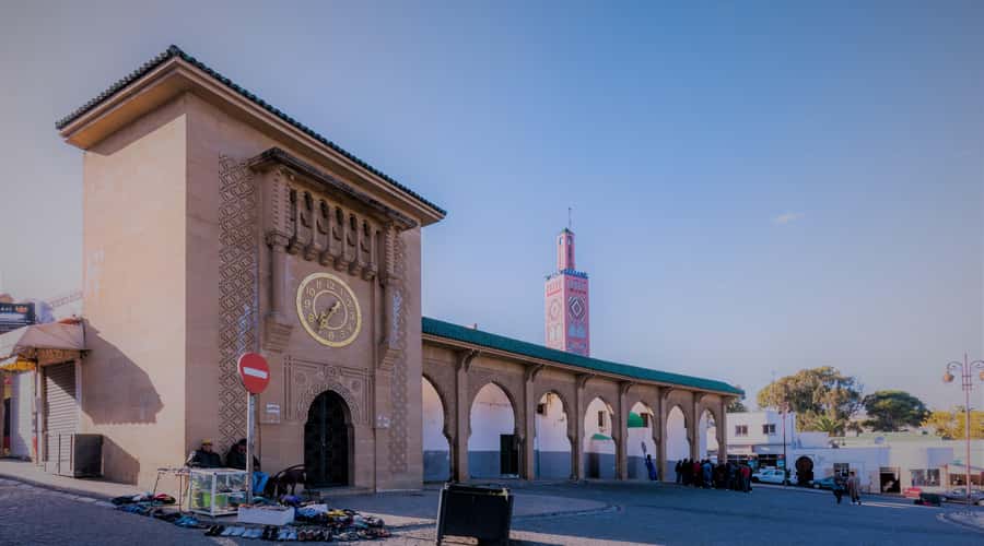 From Seville: Tangier Day Trip with Local Guide and Lunch - A long but efficient crossing from Seville to Morocco
