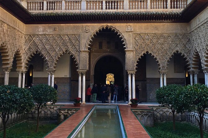 Full Day Private Tour in Seville - What the six-hour schedule feels like