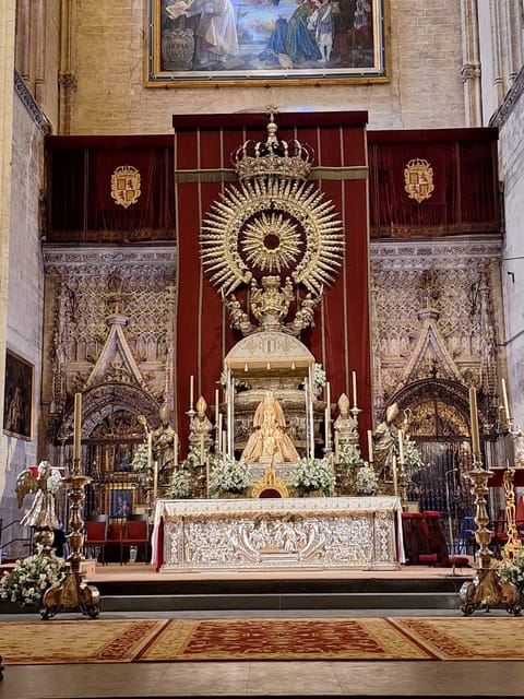 Guided tour in the Cathedral of Seville - Inside the Gothic cathedral