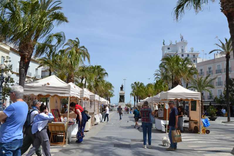 Guided tour of Cadiz in French with a local guide - Why this Cádiz walk feels different