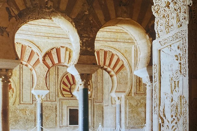 Guided tour of Medina Azahara in Spanish without Bus. Official Guides - The museum and interpretation center