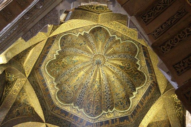 Guided tour of the Mosque with entrance included - Is $30.41 a fair price?