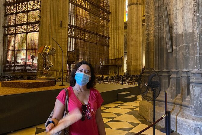Guided Tour Sevilla Cathedral - Crowds, headsets, and group size