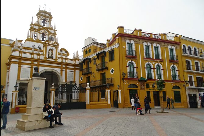 Guided walking tour to Setas, La Macarena and Dueña's Palace in Seville - The Mudejar Palace of the Marquis of Aljaba