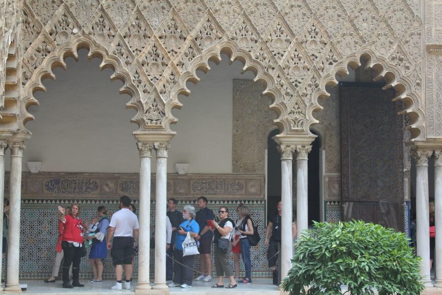 Highlights of Seville Monuments private Guided Tour - Inside the Alcázar, Seville’s royal palace