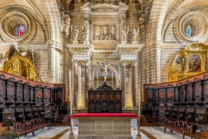 Jerez Walking Tour with Alcazar and Cathedral Entrance - Starting in Plaza del Arenal