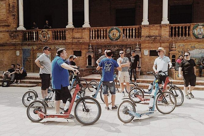 Kickscooter electric tour Sevilla - Plaza de España, the tour’s visual highlight