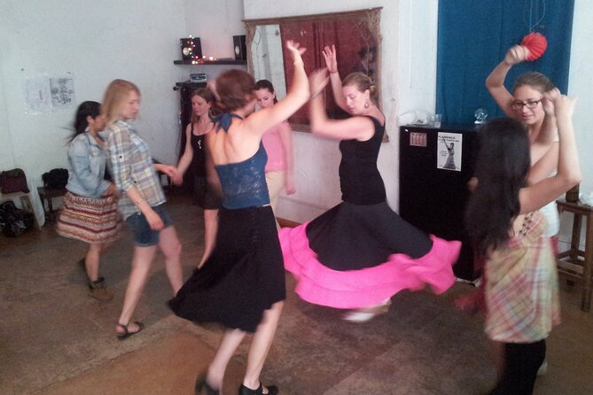 Learn to Dance Flamenco from Zero: Fun Beginners' Dance Class - Why this Seville flamenco class is different