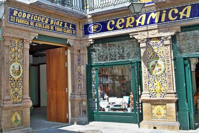 Legends of Triana Walking Tour in Spanish - Starting at the Isabel II Bridge