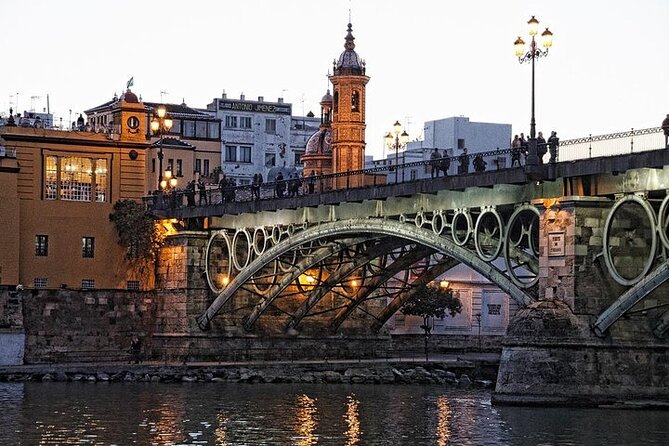 Legends of Triana Walking Tour in Spanish - What the guides add to the experience