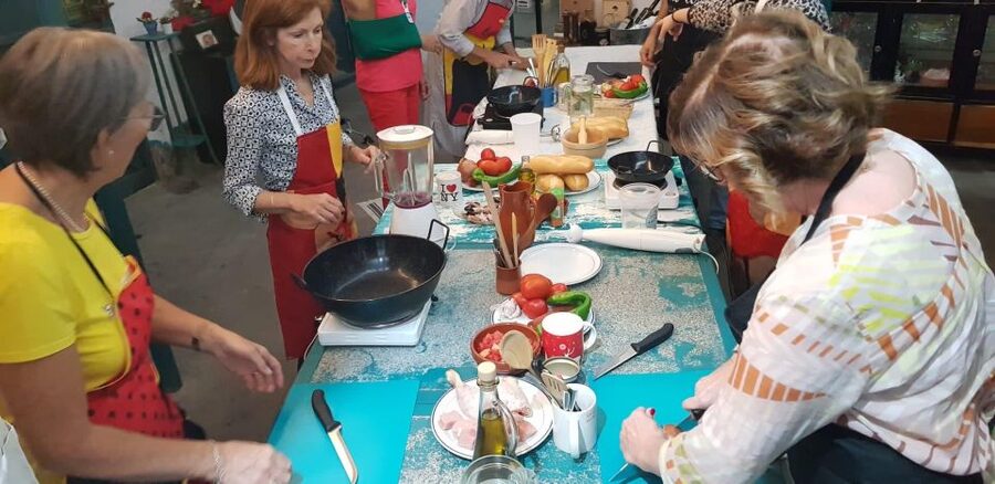 Local cooking class in Cordoba. Hands on: Salmorejo - Meeting the Ingredients of Andalusian Cooking