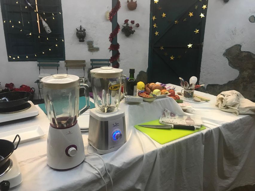 Local cooking class in Cordoba. Hands on: Salmorejo - Dietary Needs and Gluten-Free Requests