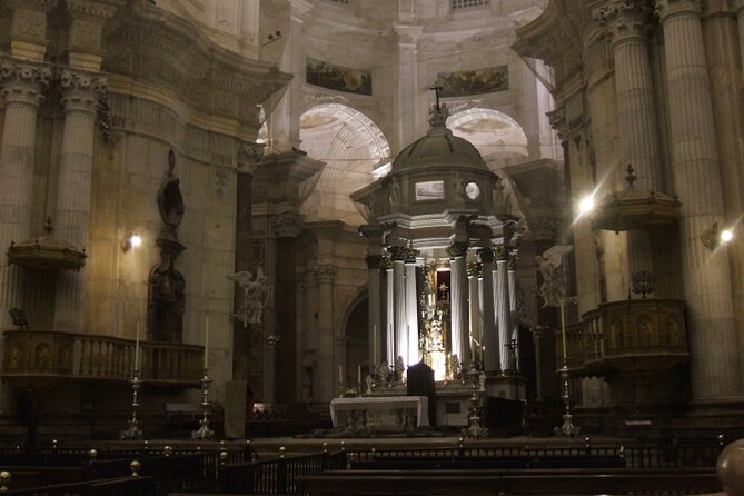 Medieval Cadiz Guided Walking Tour - Key points at a glance