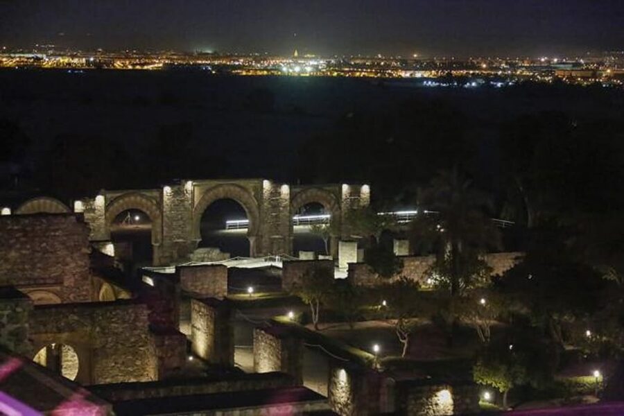 Medina Azahara Guided Tour at Night - Palaces, mosques, and formal gardens
