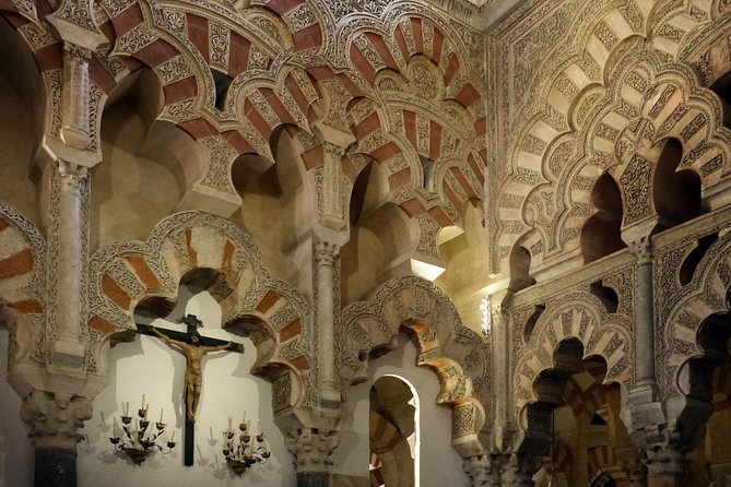 Mosque-Cathedral of Cordoba Guided Tour - Inside the Visigothic remains and first mosque