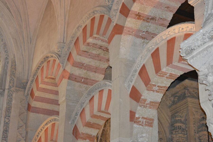 Mosque-Cathedral Small Group Guided Tour - Why Córdoba’s Mosque-Cathedral feels so unusual