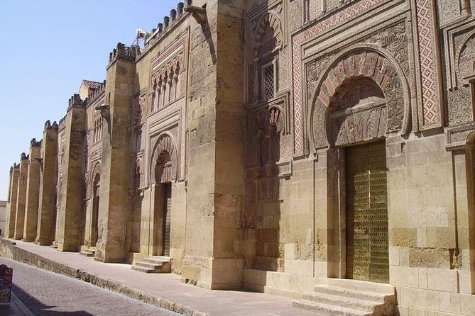 Mosque of Cordoba History Tour in English Tickets included - Meeting at Fuente de Santa María