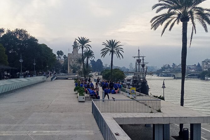 Must See Running Tour Of Sevilla - Roman columns, modern mushrooms, and a palace
