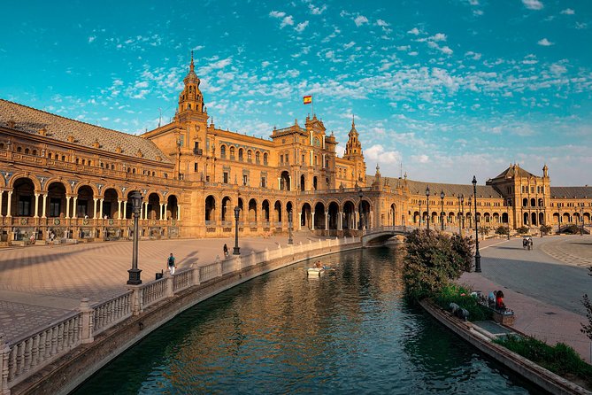 One-way Private Transfer From/To Sevilla Airport - Key points before you book