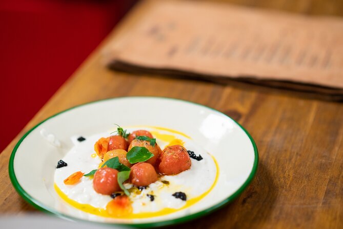 Plant-based Tapas and Wine Night Tour in Seville Spain - Timing, transport, and practical planning