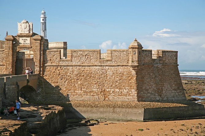 Private Bike Tour in Cadiz - La Caleta, Cádiz’s natural harbor