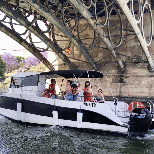 Private boat trip on the Guadalquivir - What the private boat adds to the experience