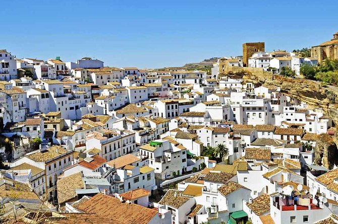 <em>Private Day Trip</em> from Cádiz: The White Towns of Andalusia – Key points to know before booking’ /></p>
<ul>
<li><strong>Three very different White Town stops:</strong> See Arcos de la Frontera, Zahara de la Sierra, and Grazalema in one carefully packed day.</li>
<li><strong>Private transport from Cádiz:</strong> Hotel or port pickup, drop-off, and an air-conditioned minivan remove the need to plan rural buses or parking.</li>
<li><strong>Culture is part of the tour:</strong> Your guide explains what makes each town distinct and can put Spanish daily life into context.</li>
<li><strong>A full eight-hour outing:</strong> The 9:00 am start gives you a complete day away from Cádiz, with about three hours in the Grazalema area.</li>
<li><strong>Lunch costs extra:</strong> Food and drinks are not included, so bring water and snacks and budget separately for the midday meal.</li>
<li><strong>Best for a small private group:</strong> Only your party takes part, which suits families, couples, or friends who want a flexible feel.</li>
</ul>
<h2 id="why-leave-cadiz-for-the-white-towns">Why leave Cádiz for the White Towns?</h2>
<p><img width="668" height="446" decoding="async" src=