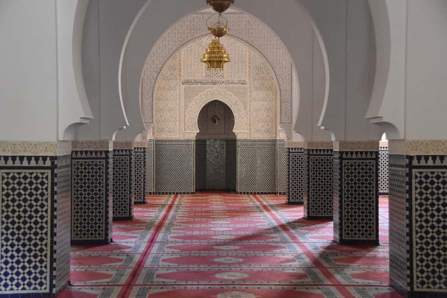 Private Day Trip: Gibraltar & (Tangier) Morocco from Seville - Who will enjoy this, and who will not