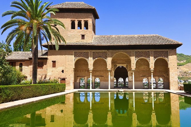 Private Granada Alhambra Tour from Seville - Inside the Alhambra: Three Hours of Moorish Granada