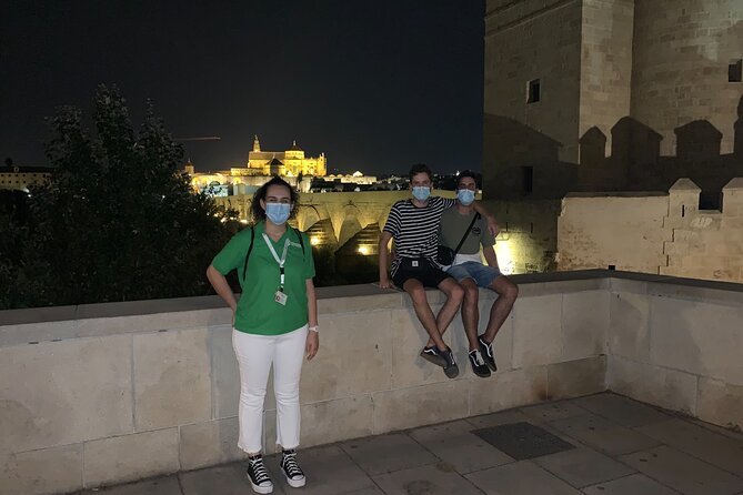 private guided walking tour of the historic center of Córdoba - Calleja de las Flores and the classic Córdoba view