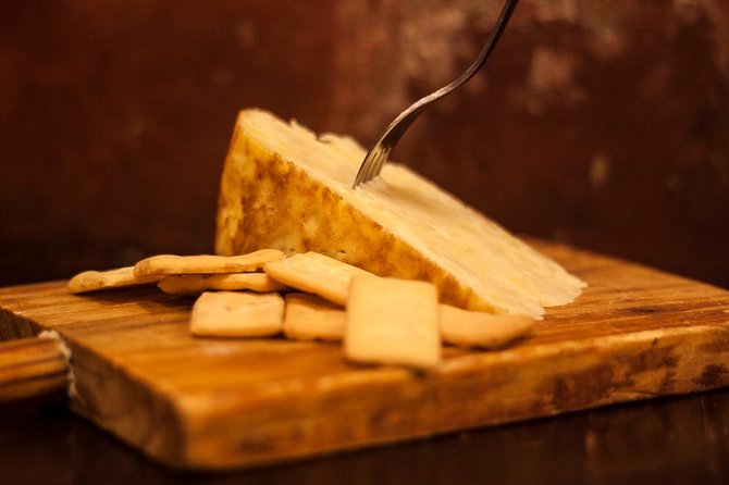 Private Seville Historical Food Tour of 15+ Tasty Hidden Gems - Five things to know before you book