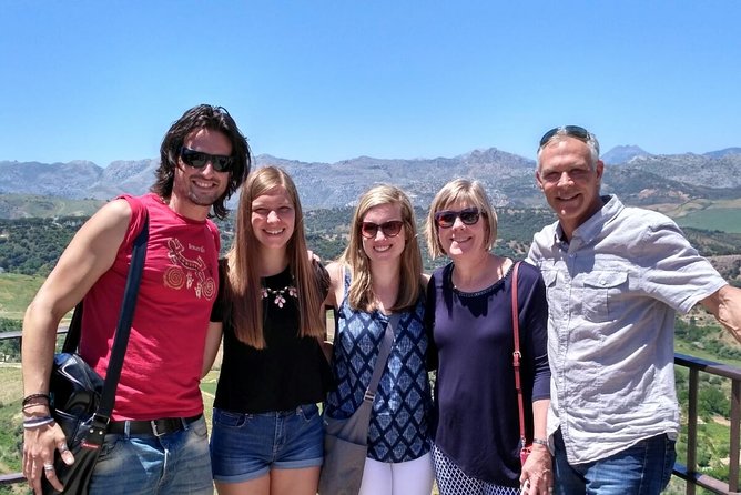 Private Seville Transfer to Malaga Including Visit to Ronda - Choosing a driver or adding a private guide