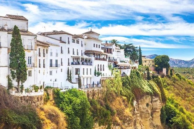 Private Seville Transfer to Malaga Including Visit to Ronda - Leaving Seville at 8:00 in a private car