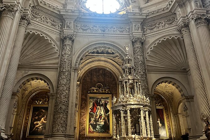 Private tour and tickets of Alcazar & Cathedral of Seville - Seville Cathedral: one hour of scale and ceremony