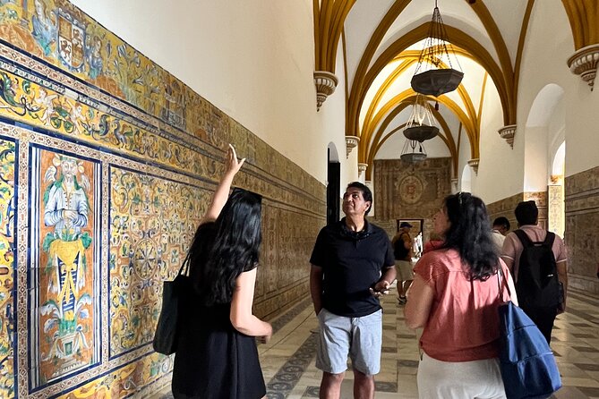 Private tour and tickets of Alcazar & Cathedral of Seville - Important booking limits and timing concerns