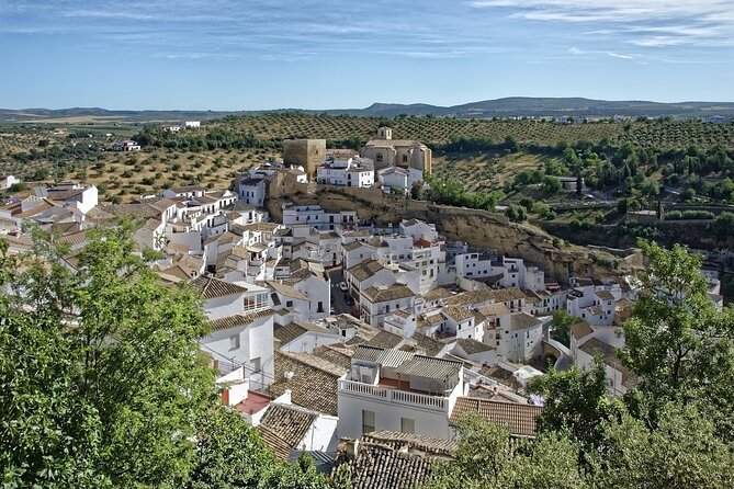 Private Tour from Seville to Setenil and Zahara and Ronda - Zahara de la Sierra and its hilltop setting